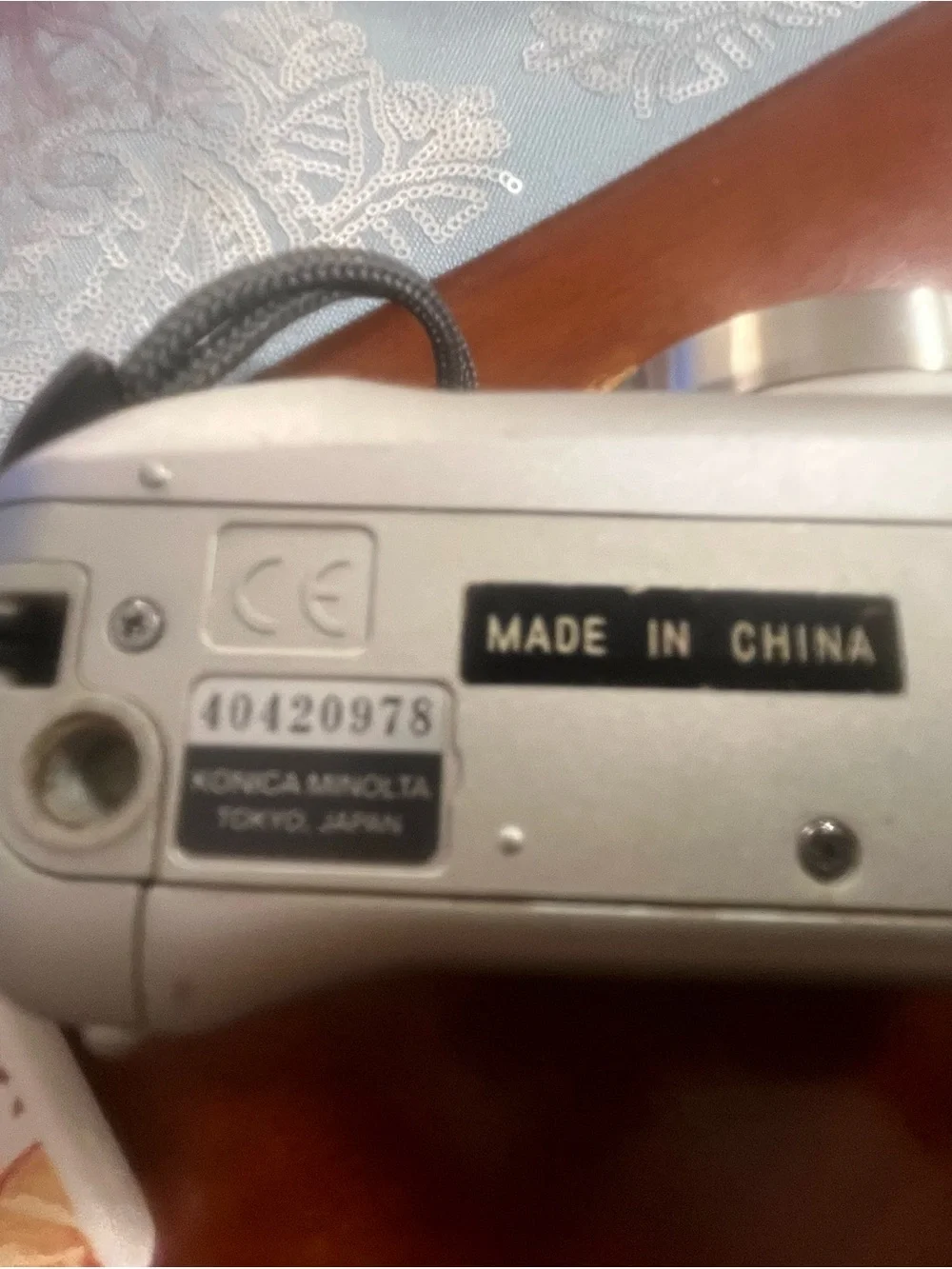 Nica compact silver